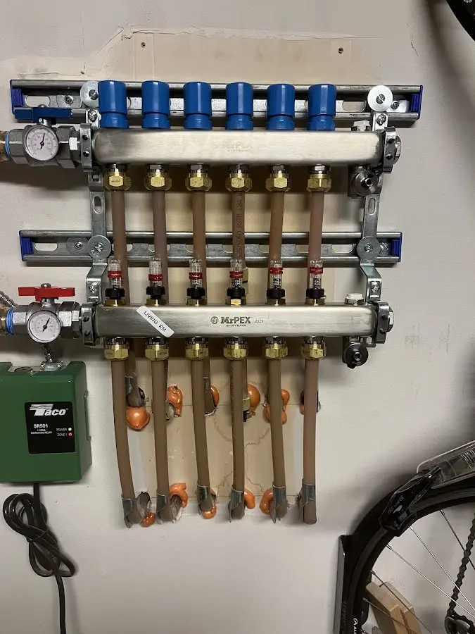 Plumber performing Leak Detection at a residential property in Country Club